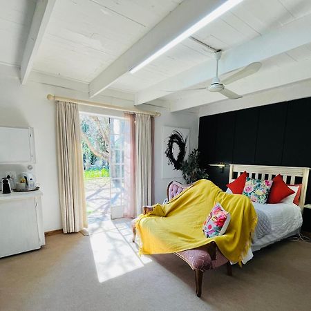 The Gallery Lounge Potchefstroom Extérieur photo