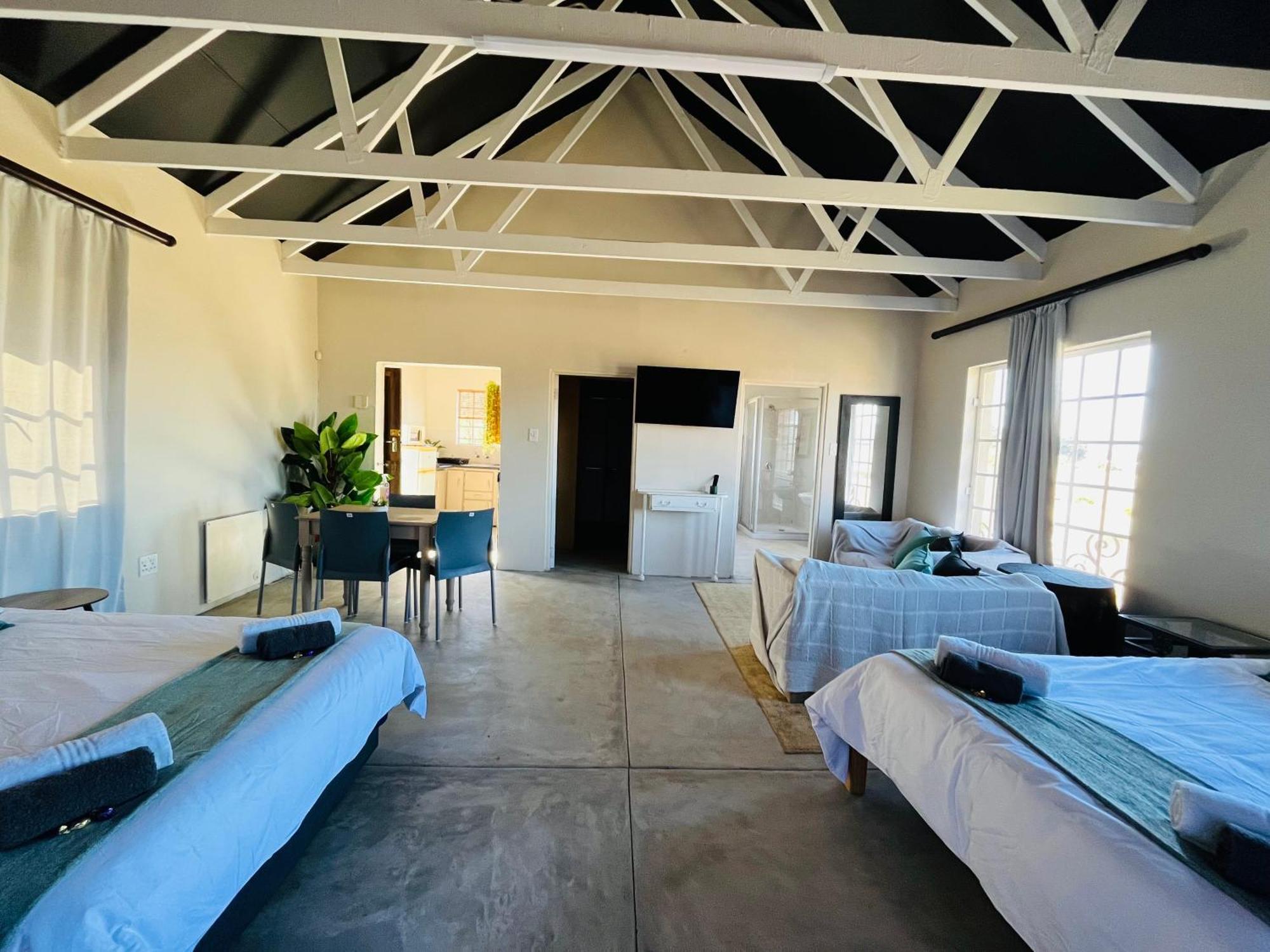 The Gallery Lounge Potchefstroom Extérieur photo
