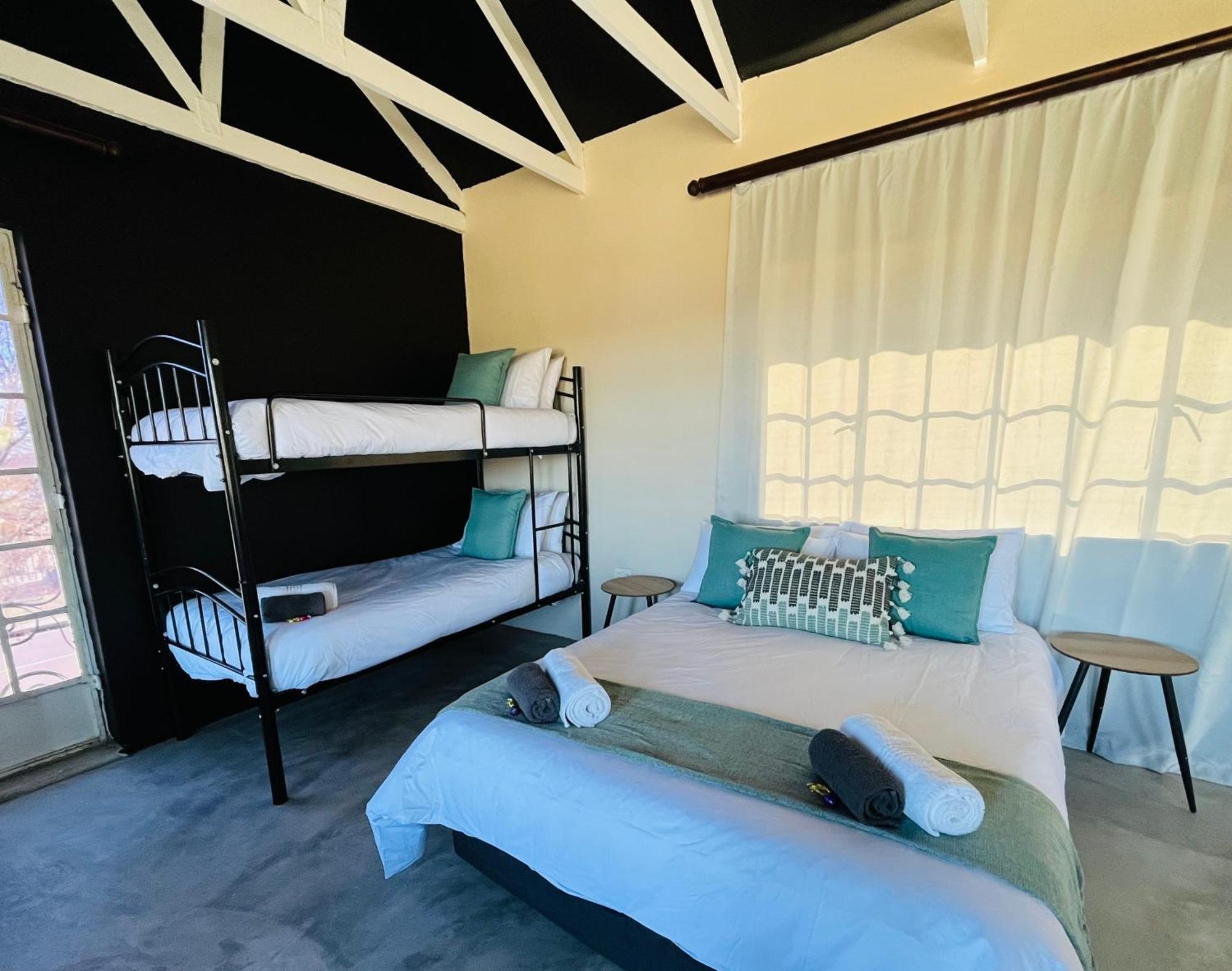 The Gallery Lounge Potchefstroom Extérieur photo
