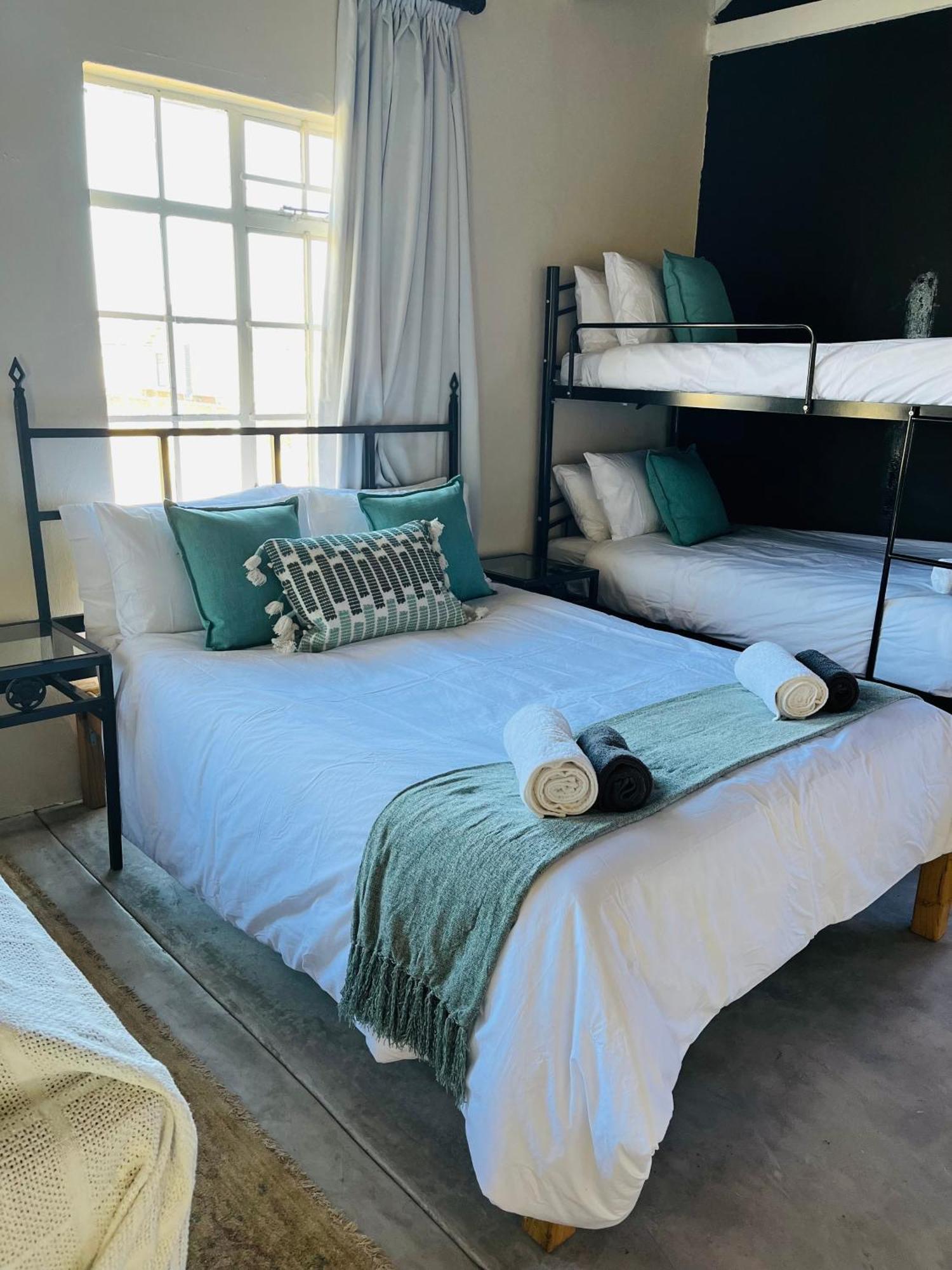 The Gallery Lounge Potchefstroom Extérieur photo