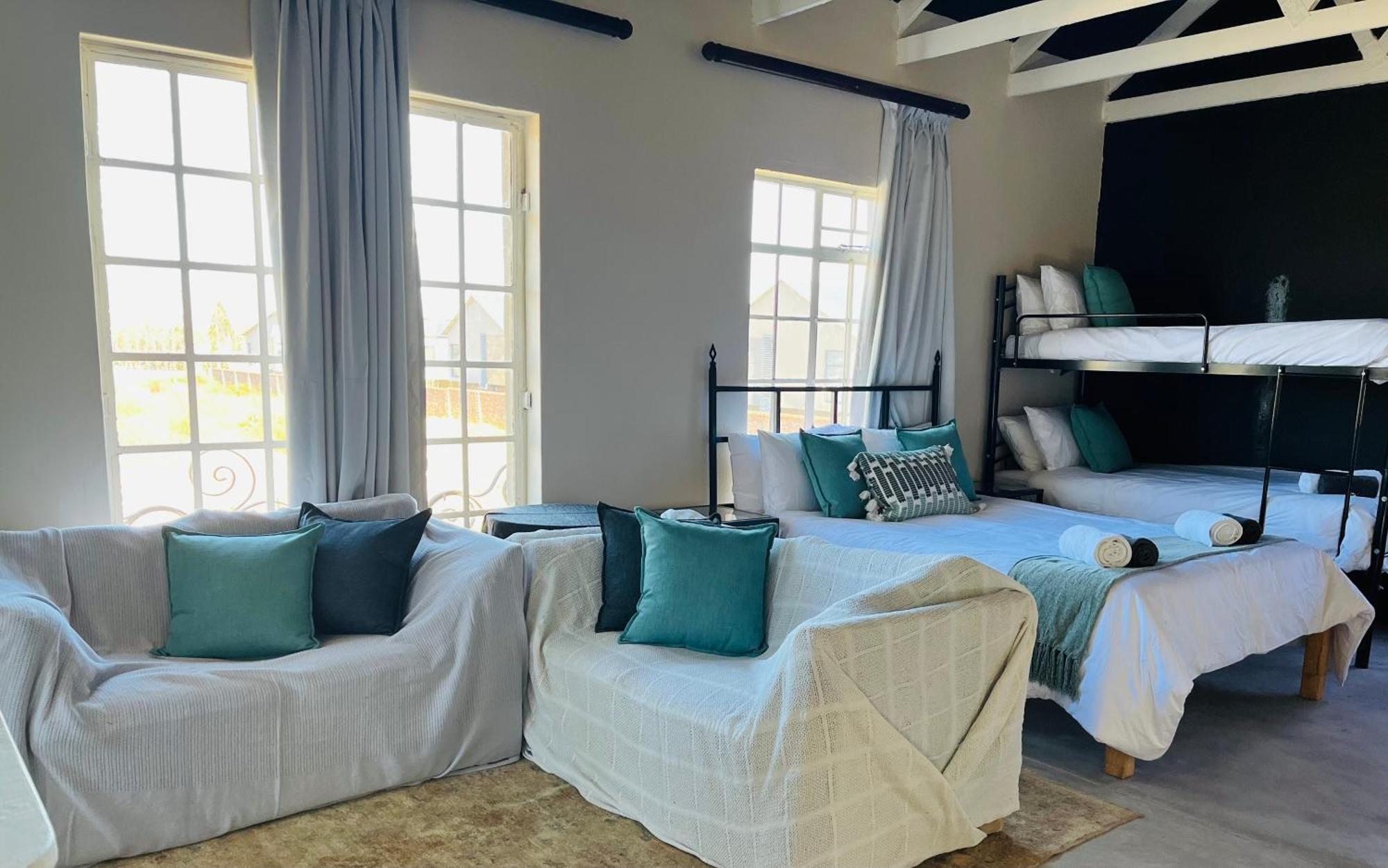 The Gallery Lounge Potchefstroom Extérieur photo